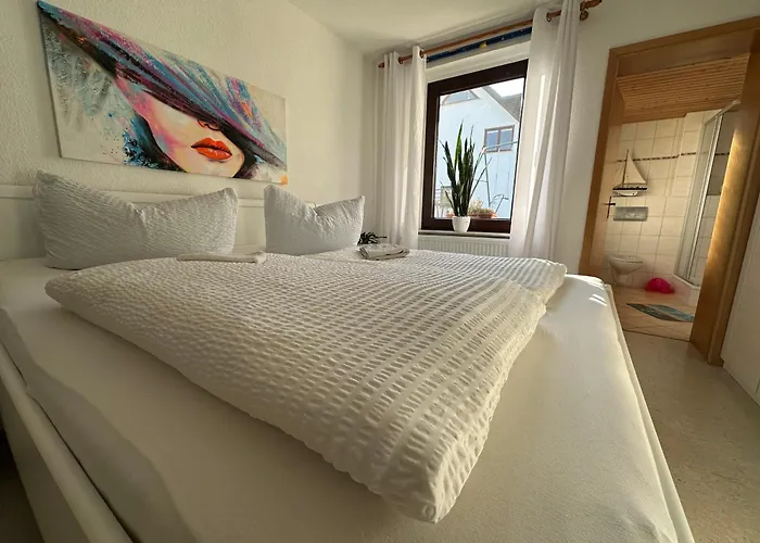 Juwel Von Koserow! Mit Terrasse Und Kleinem Garten *